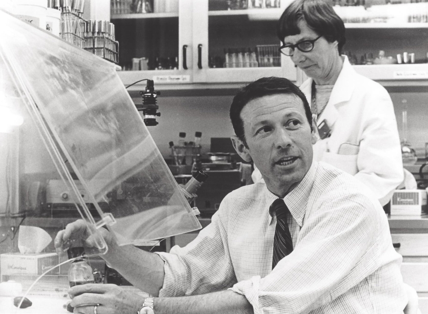 Brozlex - Paul Berg, a Nobel laureate and a pioneer in recombinant DNA, passes away