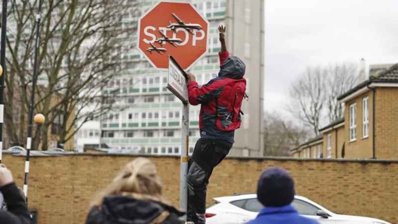 London Police Apprehend Suspects in Brazen Banksy Art Theft