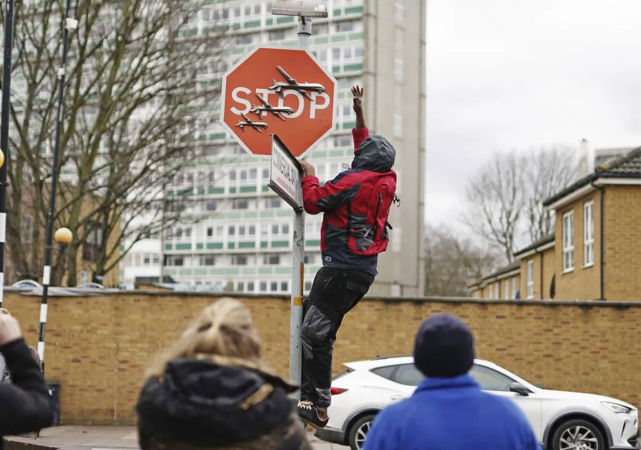 London Police Apprehend Suspects in Brazen Banksy Art Theft