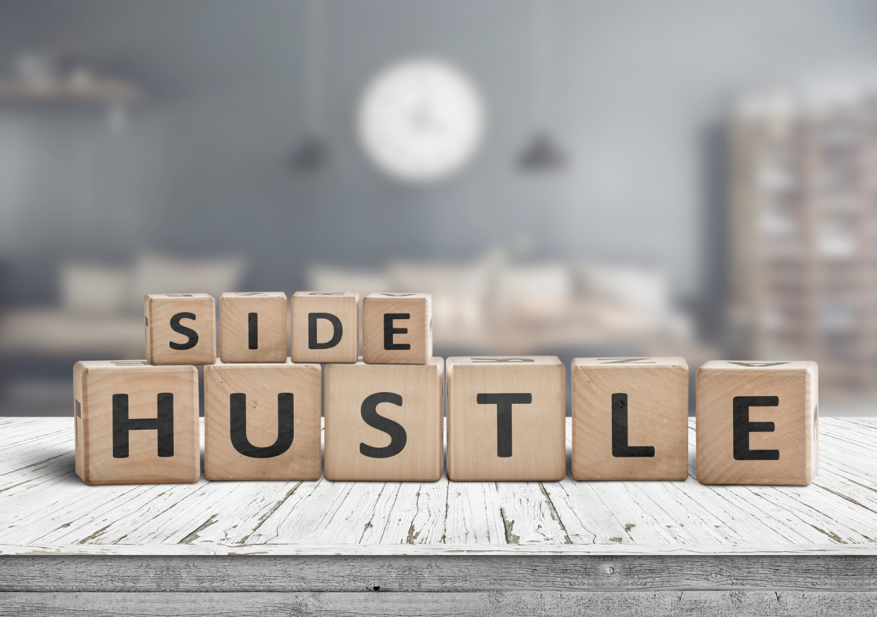 Best and Most Affordable Side Hustle to Kickstart in 2024