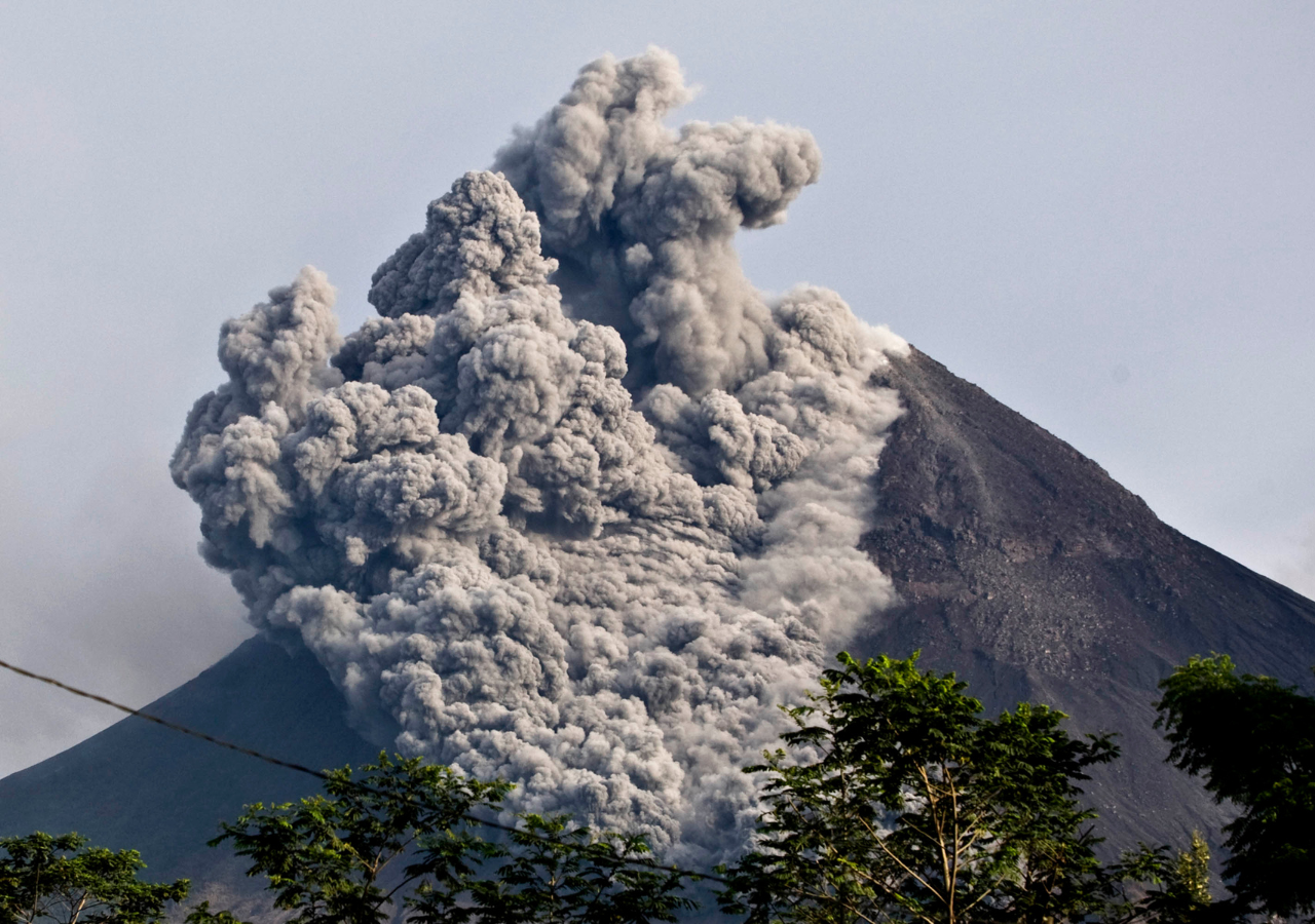 Mount Ibu’s Spellbinding Performance