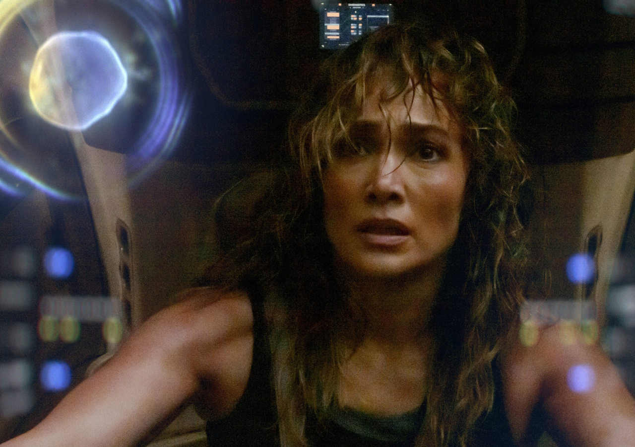 Jennifer Lopez Shines in This Riveting AI Thriller