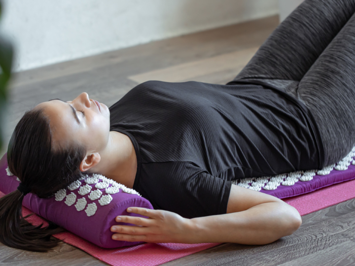 Benefits of the Meridian Acupressure Mat and Pillow Set